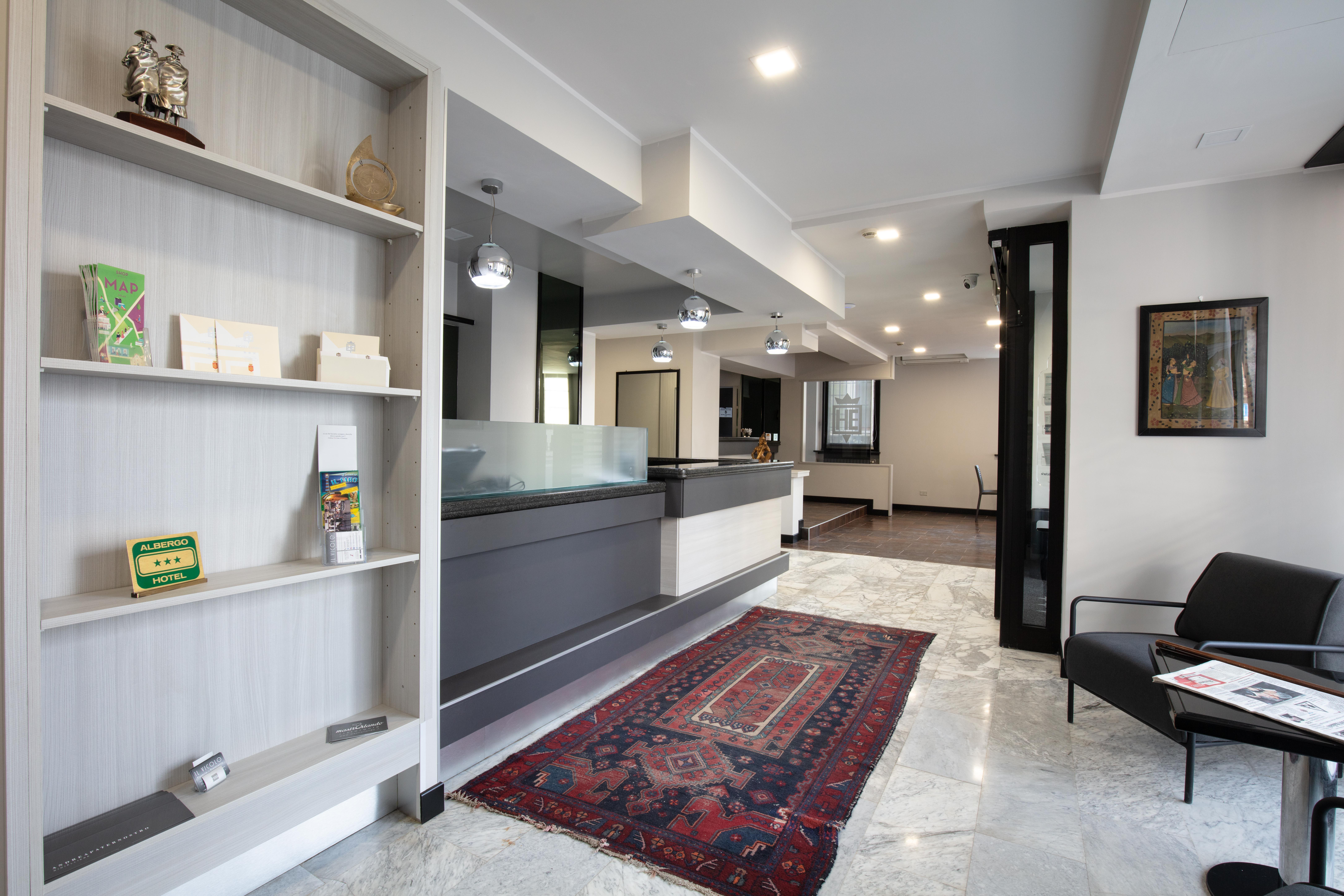 Hotel Esperia Ро Екстериор снимка