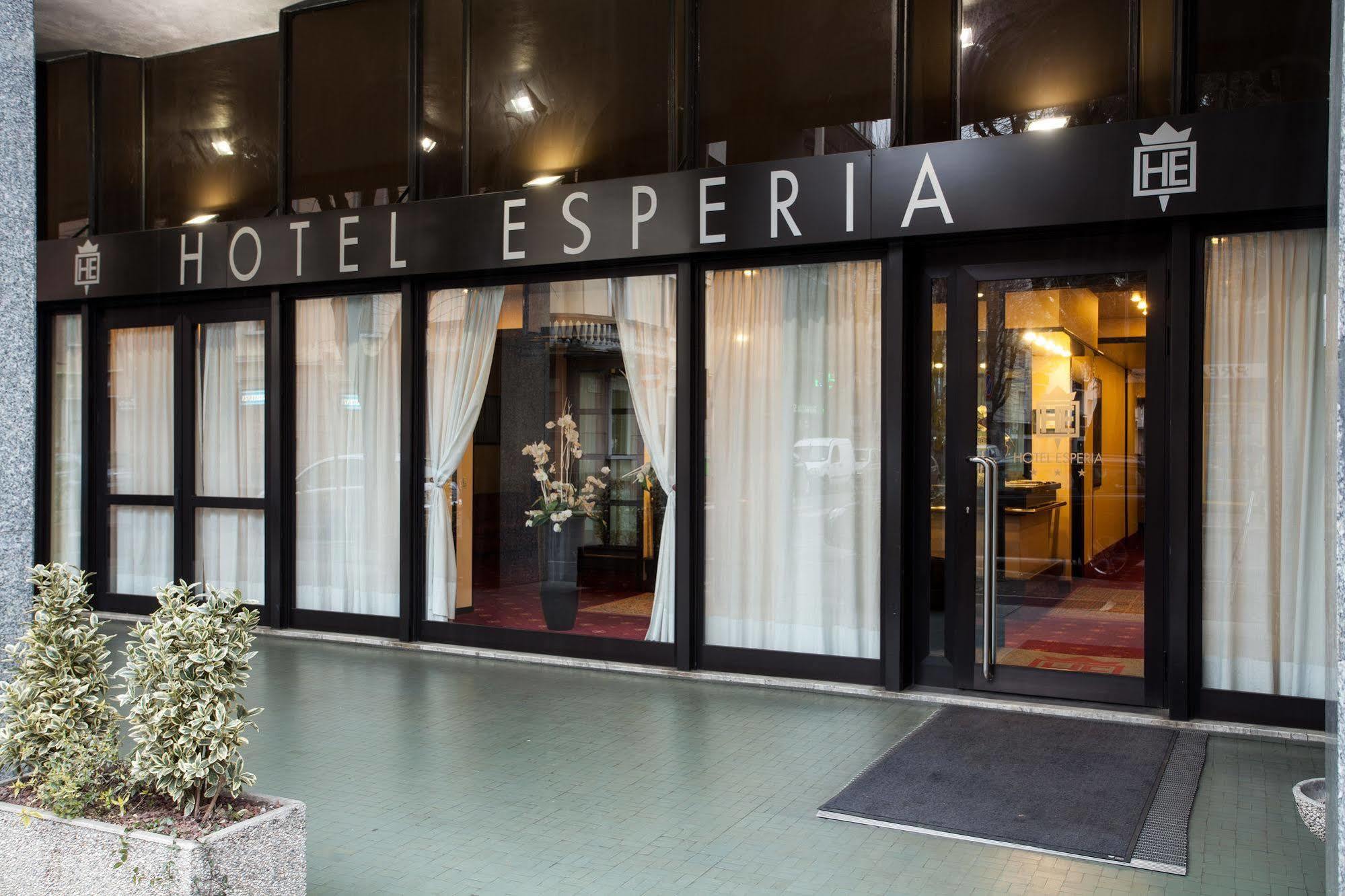 Hotel Esperia Ро Екстериор снимка